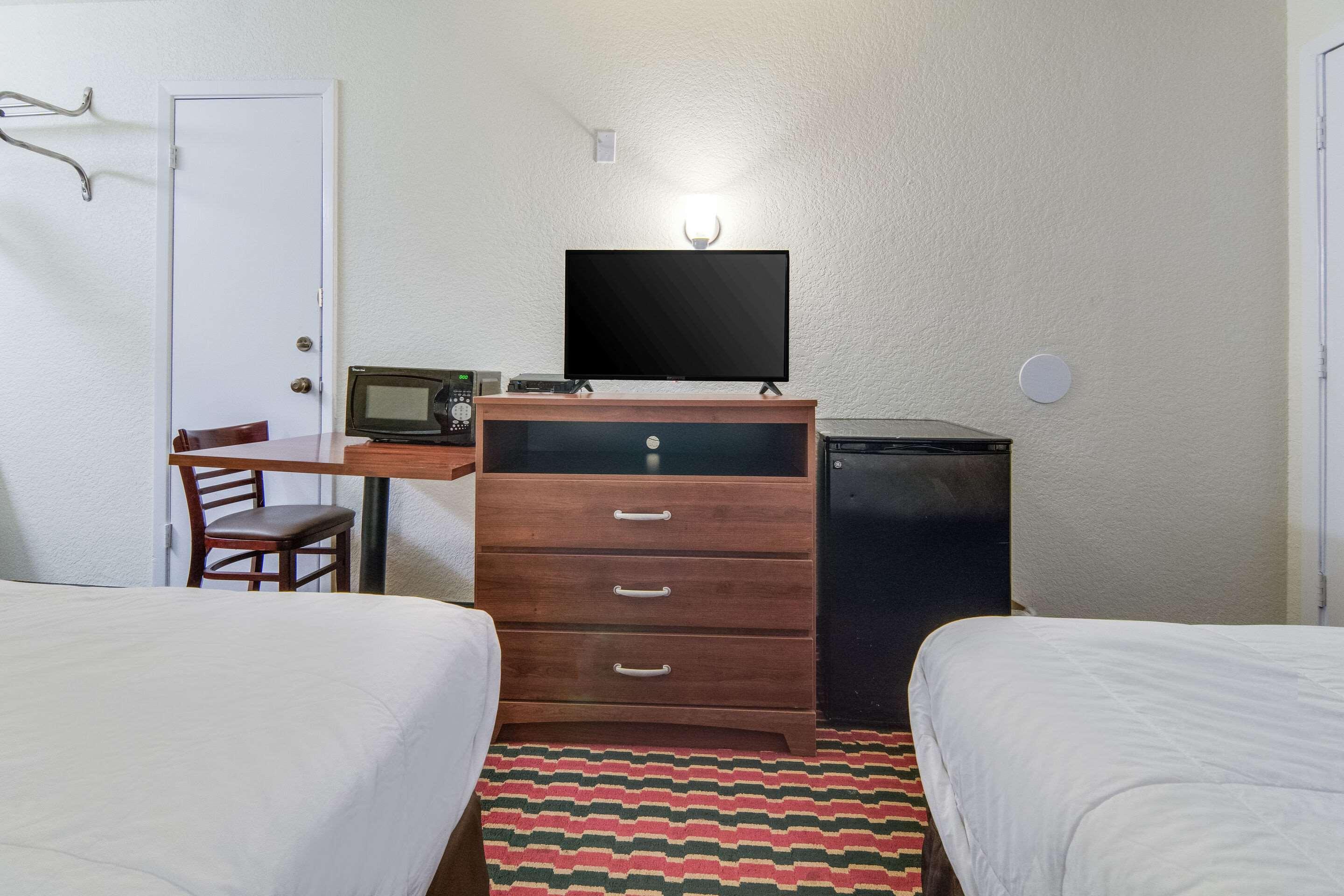 Rodeway Inn Weatherford Buitenkant foto